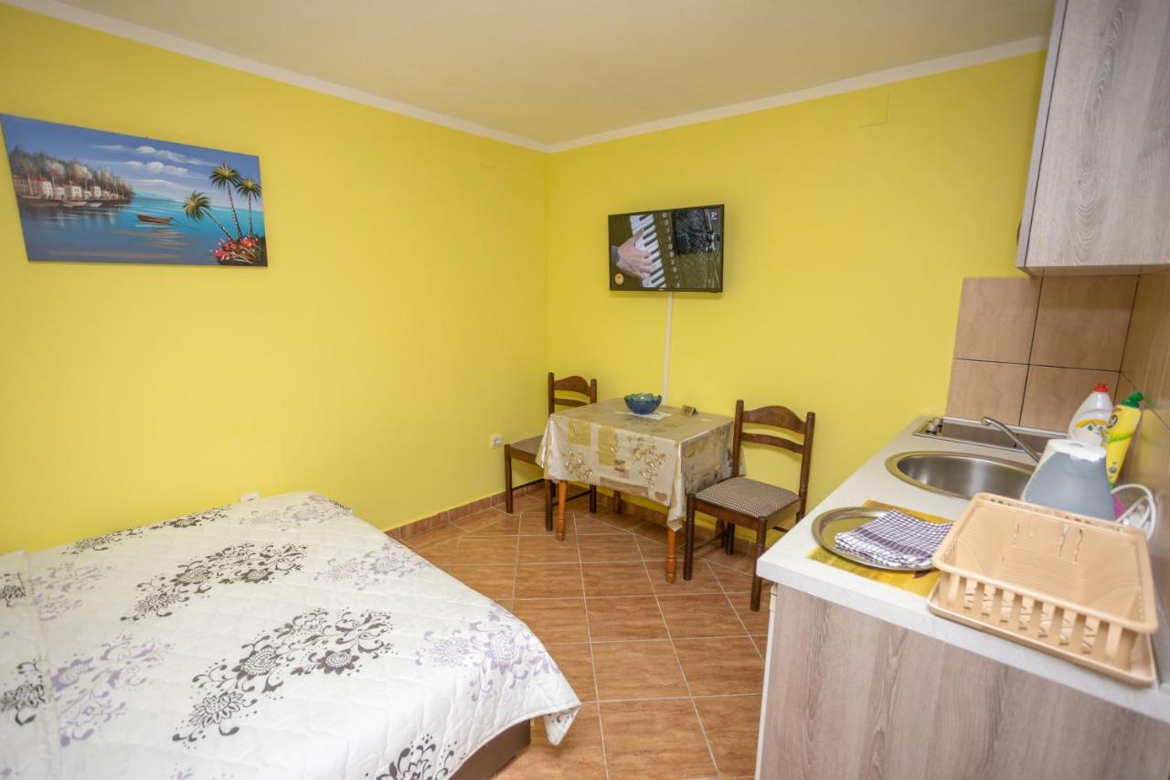 Adriana Apartments Herceg Novi Exterior photo