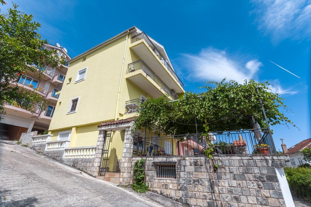 Adriana Apartments Herceg Novi Exterior photo